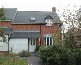 Houses in Home Farm Clo., Mildenhall | Image 1