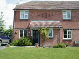 Houses in Spring Meadow, Collingbourne Ducis